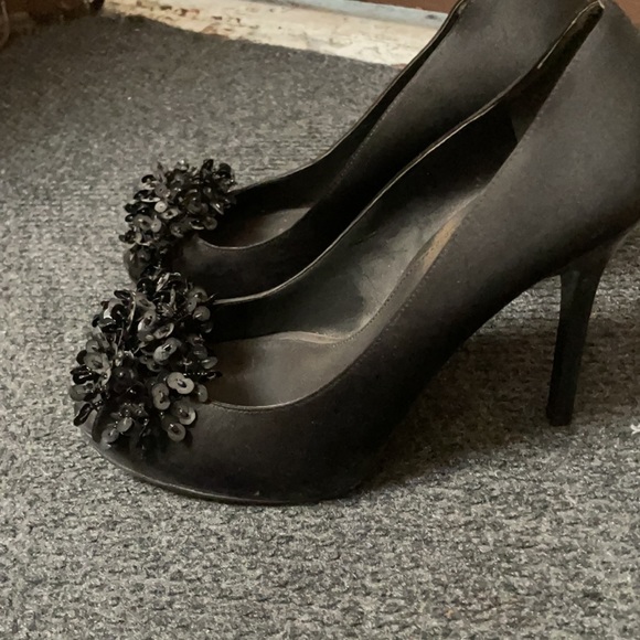 Nine West Pin Up Girl Open Toe Heels - Picture 1 of 7